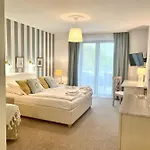 Bed & Breakfast Goscinne Plaza Ruciane-Nida