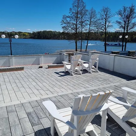Goscinne Plaza Bed & Breakfast 3*